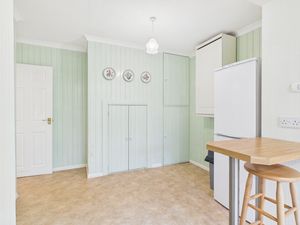 Breakfast Room- click for photo gallery